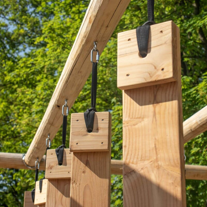Climbing shelf
