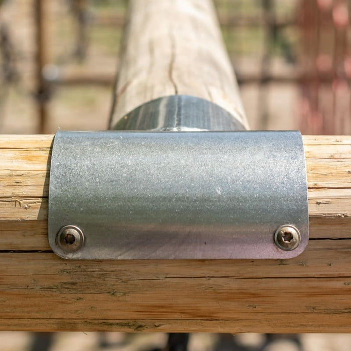Flange with connector